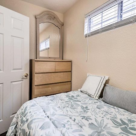 Peaceful Oakland Oasis With Private Yard! Apartment Luaran gambar